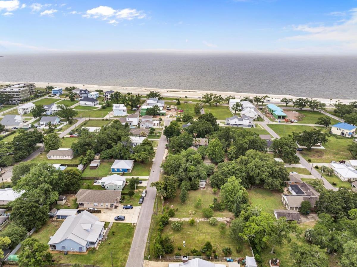 Bare Feet Bungalow -Close To Beach & Dog Friendly Gulfport Exteriér fotografie
