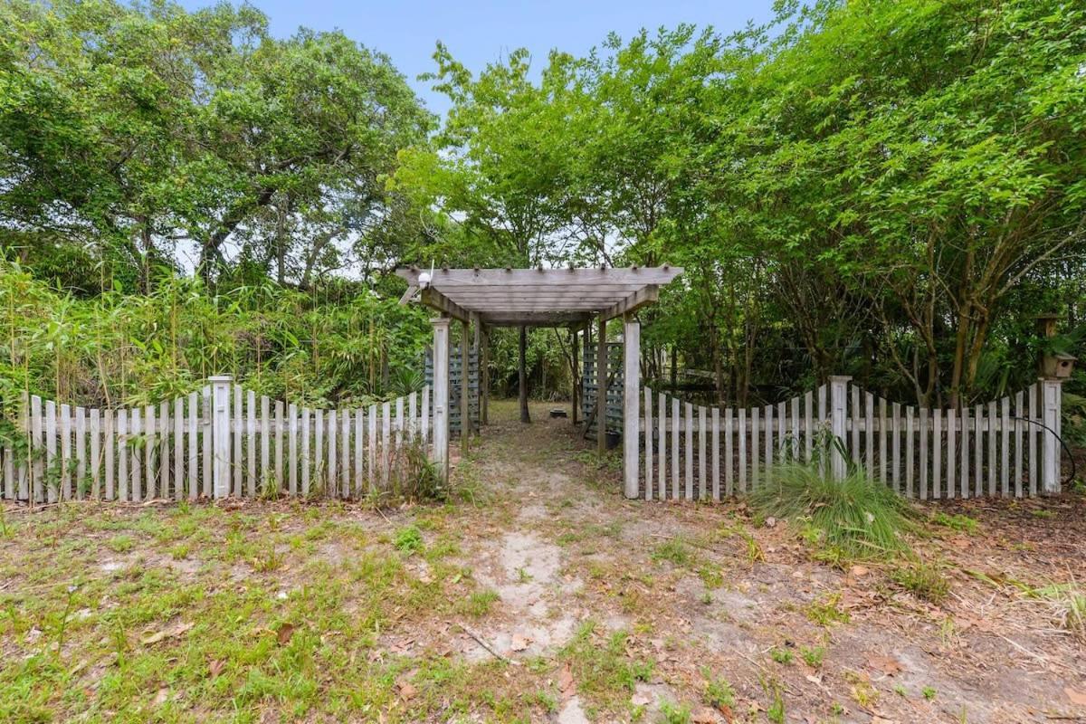 Bare Feet Bungalow -Close To Beach & Dog Friendly Gulfport Exteriér fotografie